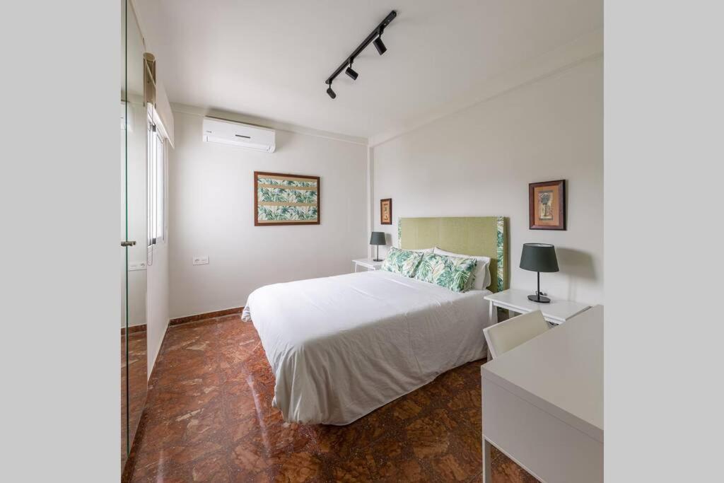 Suite Alero Mairena del Aljarafe Exterior foto